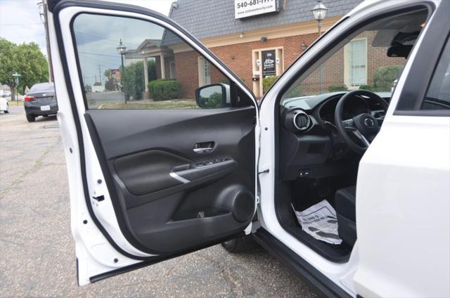 2021 Nissan Kicks SV Xtronic CVT