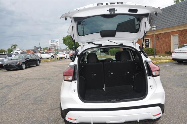 2021 Nissan Kicks SV Xtronic CVT