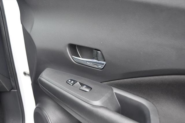 2021 Nissan Kicks SV Xtronic CVT