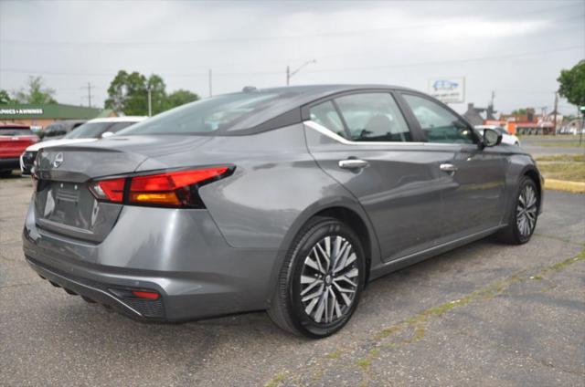 2025 Nissan Altima SV FWD