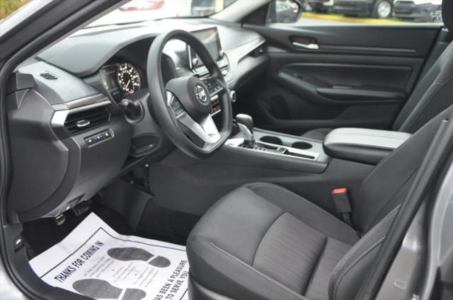 2025 Nissan Altima SV FWD