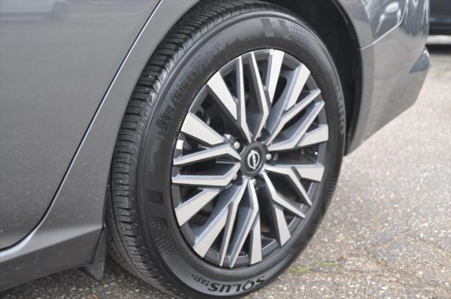 2025 Nissan Altima SV FWD