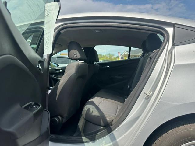 2016 Chevrolet Cruze LS Auto