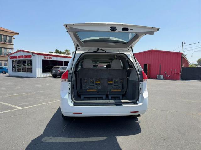 2014 Toyota Sienna LE V6 7 Passenger Mobility