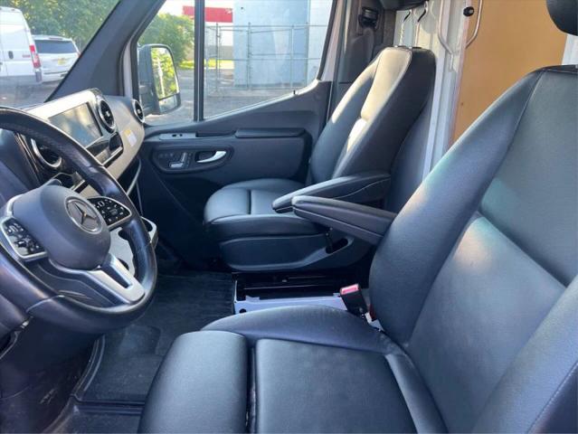2021 Mercedes-Benz Sprinter 3500XD Chassis Standard Roof V6