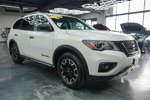 2020 Nissan Pathfinder SL 4WD
