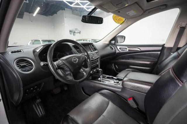 2020 Nissan Pathfinder SL 4WD