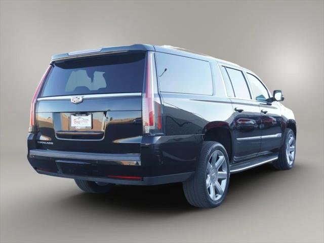 2018 Cadillac Escalade ESV Luxury