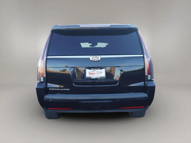 2018 Cadillac Escalade ESV Luxury