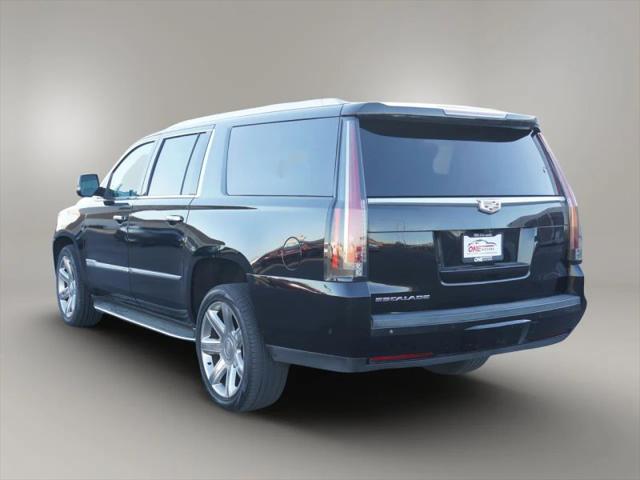 2018 Cadillac Escalade ESV Luxury