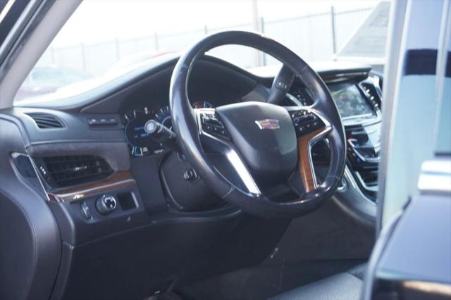 2018 Cadillac Escalade ESV Luxury