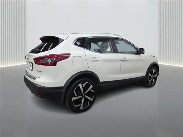 2022 Nissan Rogue Sport SL AWD Xtronic CVT