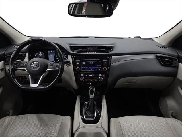 2022 Nissan Rogue Sport SL AWD Xtronic CVT