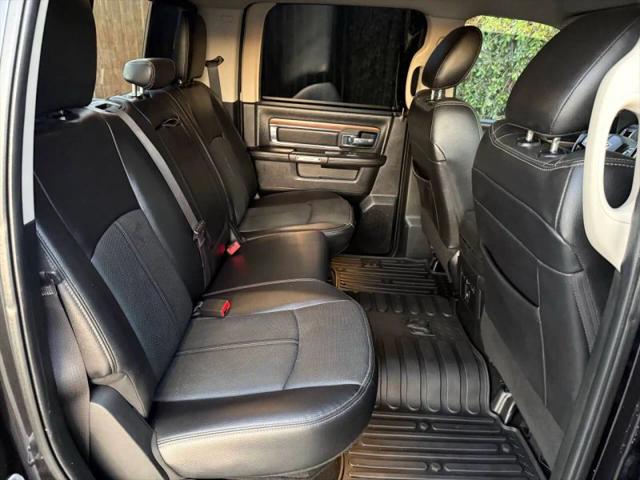 2017 Ram 1500 Laramie Crew Cab 4x4 5'7" Box
