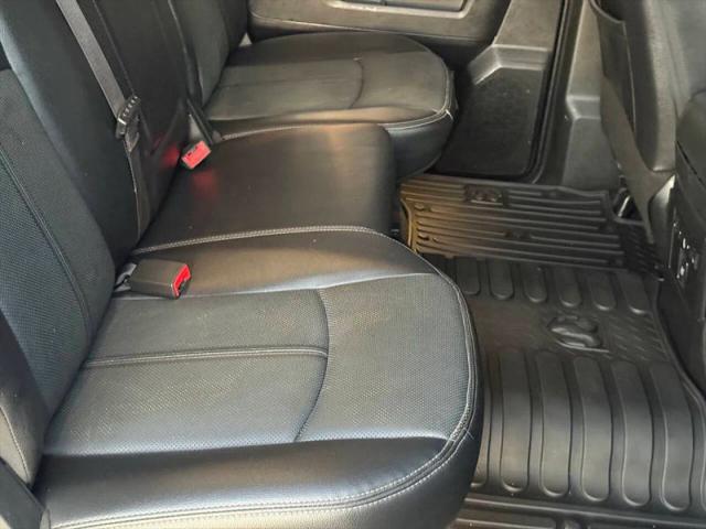 2017 Ram 1500 Laramie Crew Cab 4x4 5'7" Box