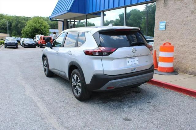 2022 Nissan Rogue SV FWD
