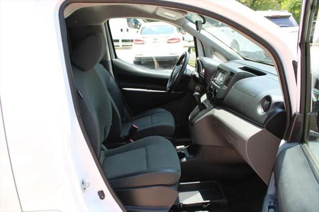 2019 Nissan NV200 S