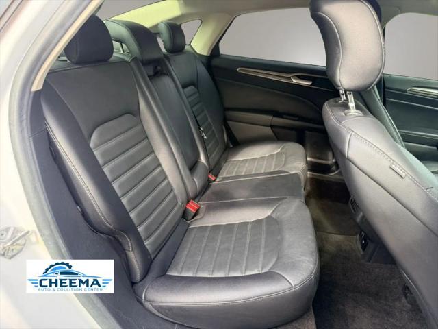 2018 Ford Fusion Hybrid SE