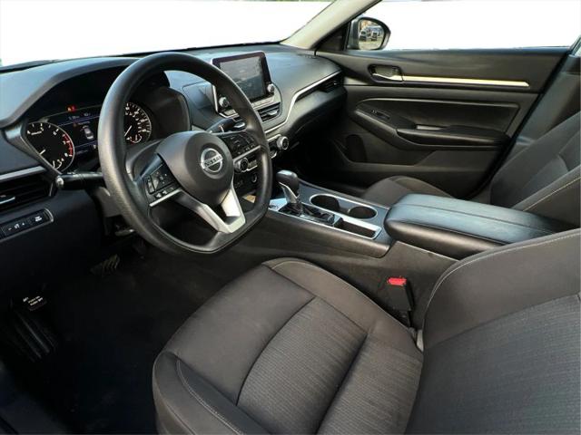 2022 Nissan Altima SV FWD