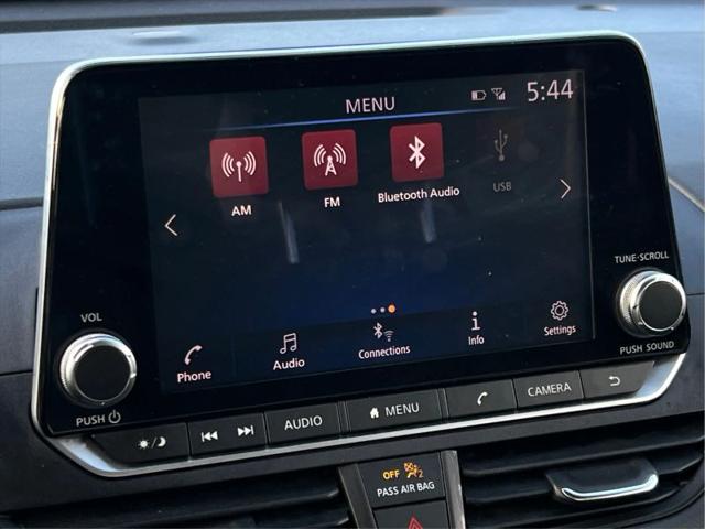 2022 Nissan Altima SV FWD
