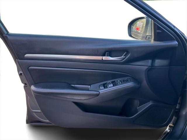 2022 Nissan Altima SV FWD