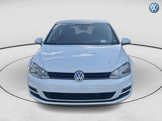 2015 Volkswagen Golf TDI S 4-Door