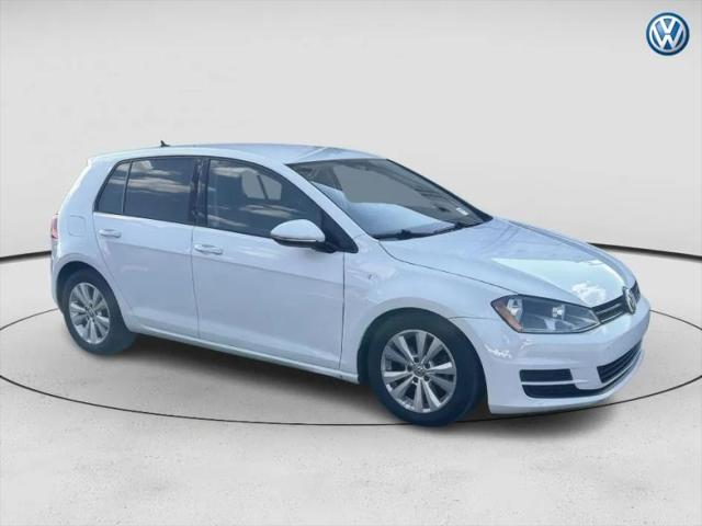 2015 Volkswagen Golf TDI S 4-Door