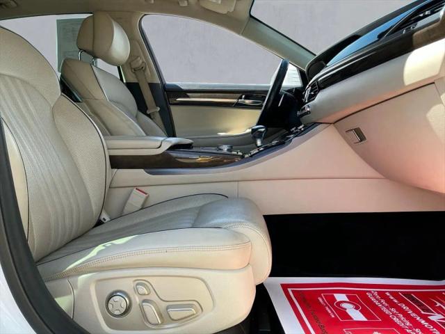 2017 Genesis G90 3.3T Premium