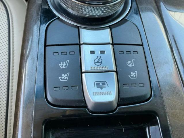 2017 Genesis G90 3.3T Premium
