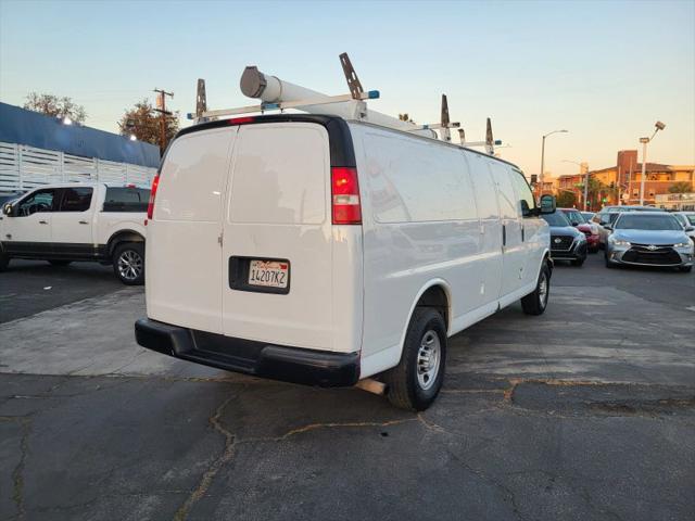 2017 Chevrolet Express Work Van