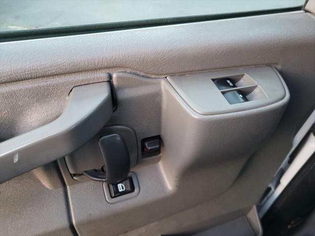 2017 Chevrolet Express Work Van