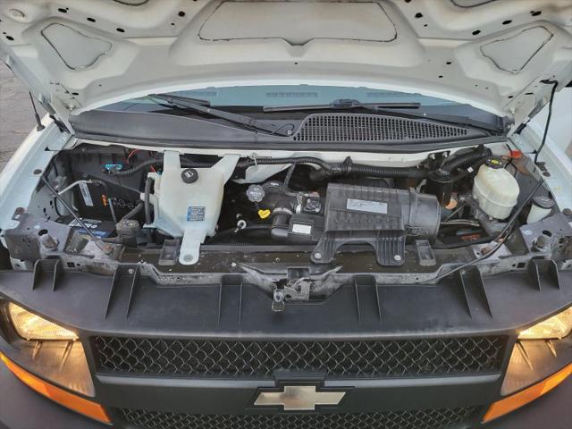 2017 Chevrolet Express Work Van