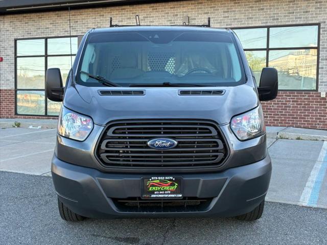 2016 Ford Transit w/60/40 Side Door w/RWB