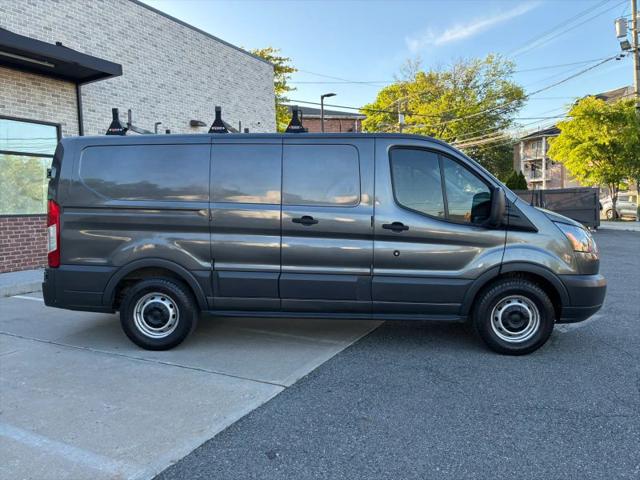 2016 Ford Transit w/60/40 Side Door w/RWB