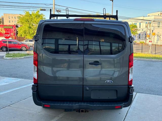 2016 Ford Transit w/60/40 Side Door w/RWB
