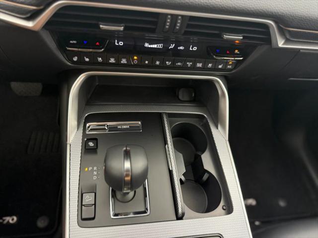 2026 Mazda CX-70 SC Plus