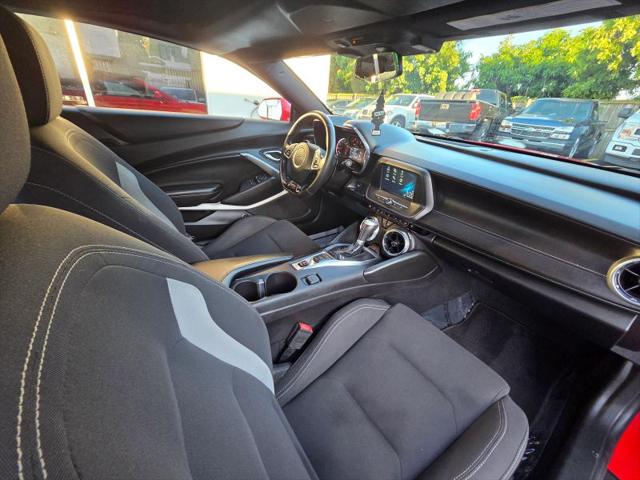 2017 Chevrolet Camaro 1LT