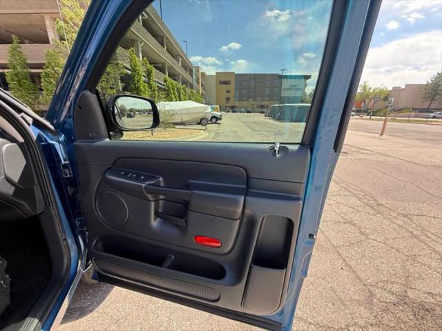 2005 Dodge Ram 1500 SLT/Laramie