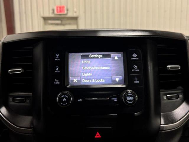 2022 Ram 2500 Tradesman Crew Cab 4x4 6'4" Box