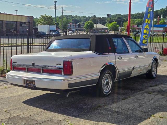 1996 Lincoln Town Car Executive