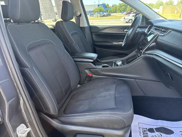 2023 Jeep Grand Cherokee L Laredo X 4x2