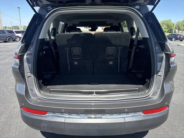 2023 Jeep Grand Cherokee L Laredo X 4x2