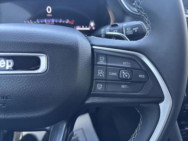 2023 Jeep Grand Cherokee L Laredo X 4x2