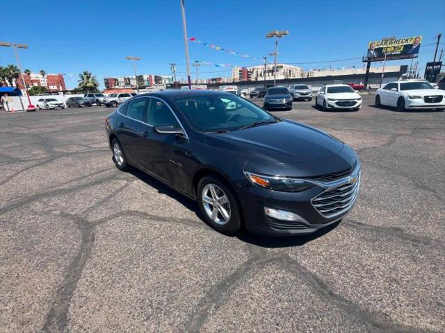 2022 Chevrolet Malibu FWD 1FL