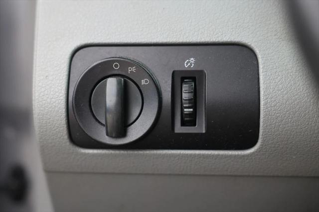 2007 Ford Mustang V6 Deluxe