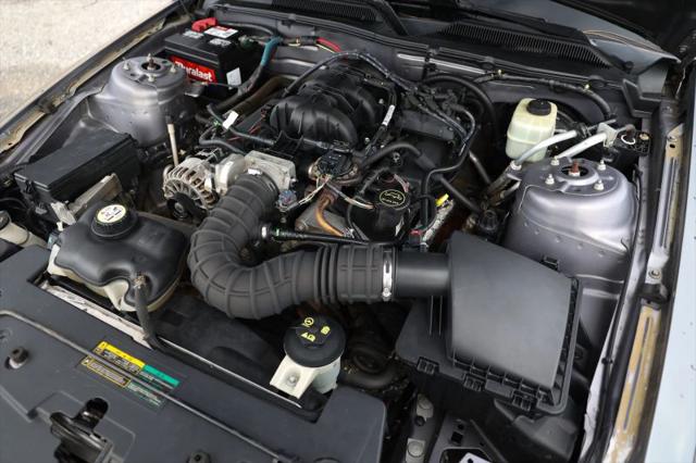 2007 Ford Mustang V6 Deluxe