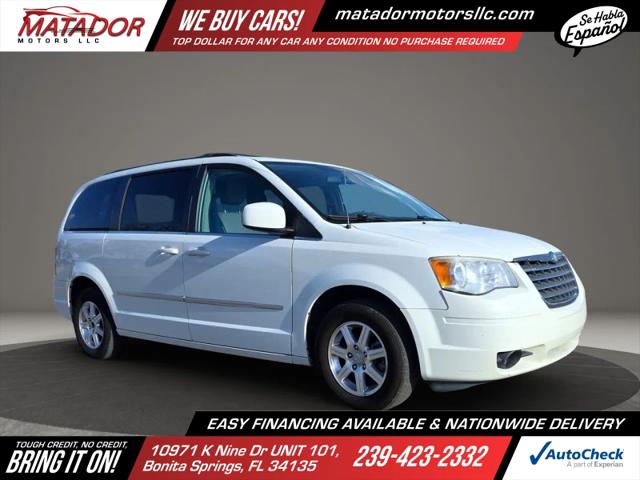 2009 Chrysler Town & Country Touring