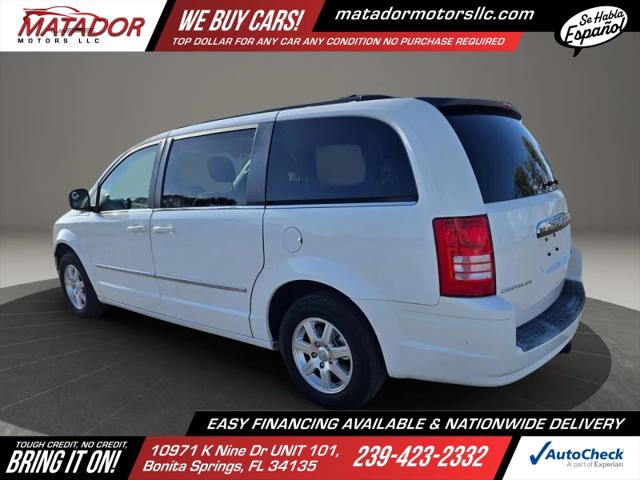 2009 Chrysler Town & Country Touring