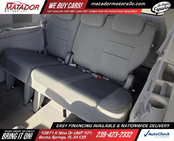 2009 Chrysler Town & Country Touring
