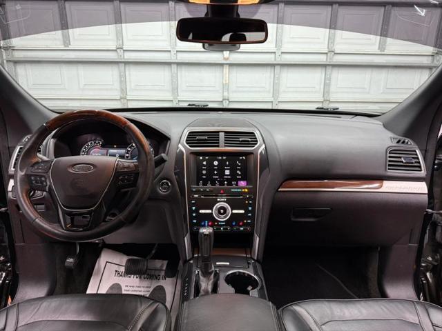 2017 Ford Explorer Platinum